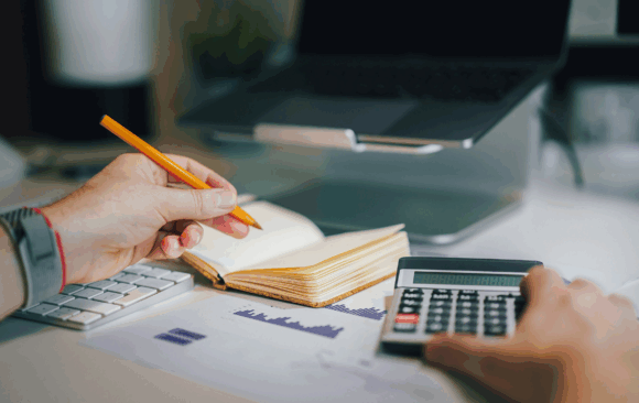 What Are the Advantages of Utilizing Virtual CFO Services for Your Business Growth?